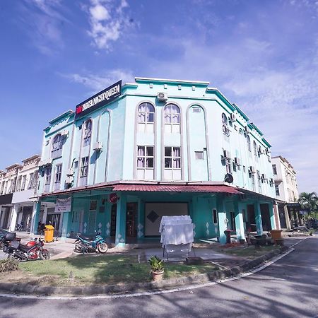 OYO 90516 Hotel Night Queen salak Tinggi Sepang Bagian luar foto